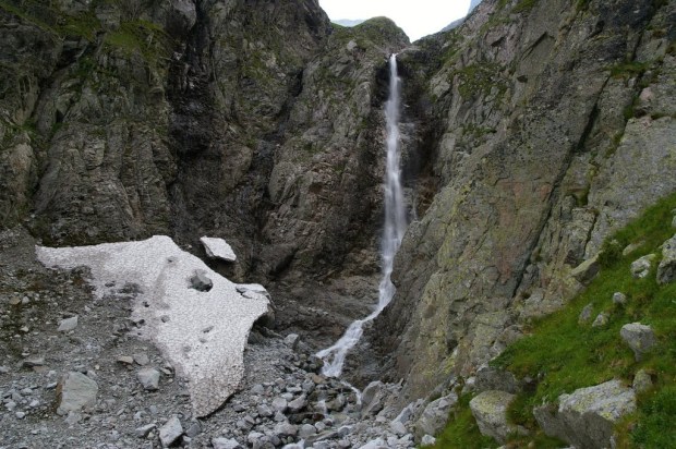 medeny-vodopad-panoramio_com